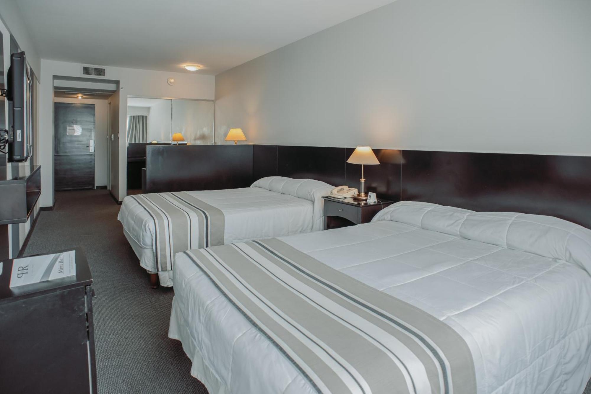 Plaza Real Suites Hotel Rosario Bagian luar foto