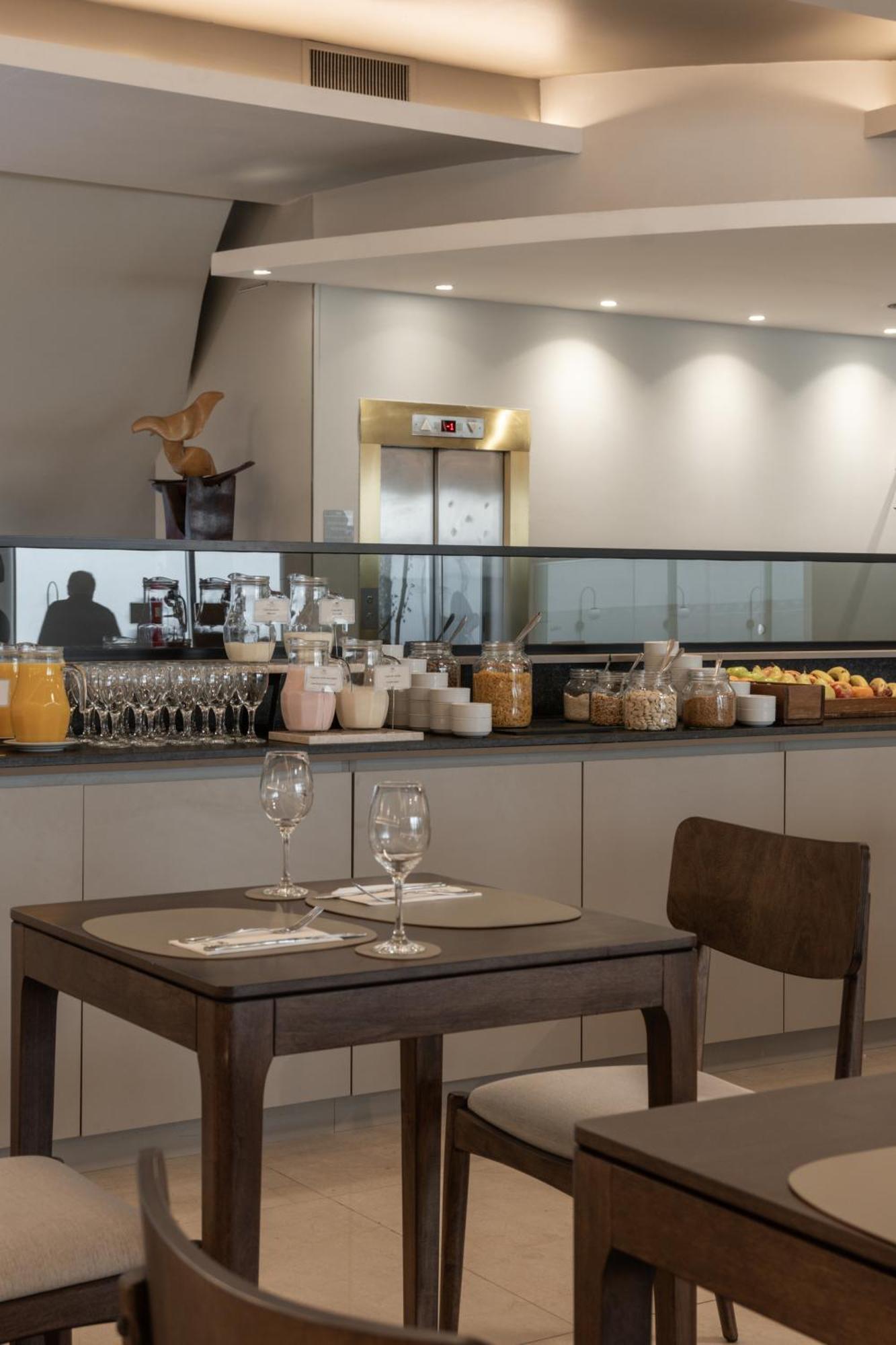 Plaza Real Suites Hotel Rosario Bagian luar foto
