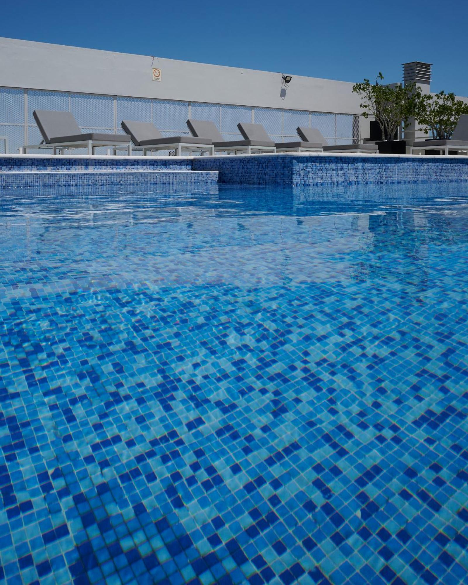 Plaza Real Suites Hotel Rosario Bagian luar foto